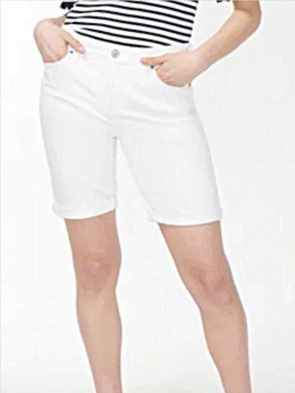 Chico's So Slimming Girlfriend White Denim Shorts size 2